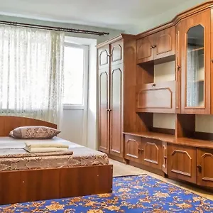apartments-on-druzhby-narodiv-8a.hotels-of-kiev.com/